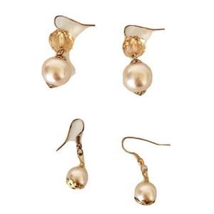 Changes Boutique Pearl Bead Drop Dangle Hook Earrings Fish Hook Earrings Womens